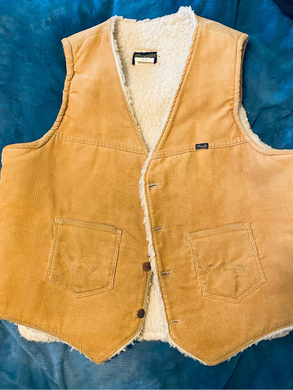 Vintage 70’s Wrangler Tan Corduroy Vest with Cream Sherpa Lining